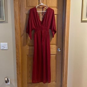 Deep red/wine flowy v-neck maxi dress
